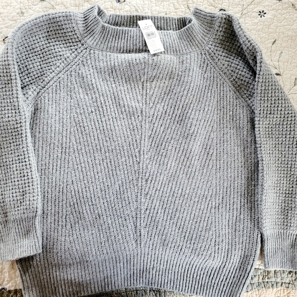 NWT Loft Chunky Knit Polyester Blend  Sweater Light Gray Size Large - Picture 2 of 9